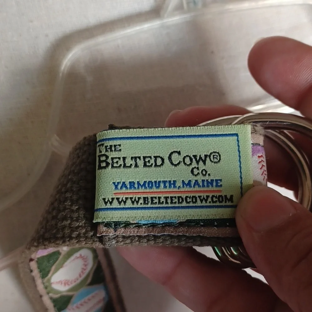 The Belted Cow Baseball D-ring Buckle USA Sz S, 36